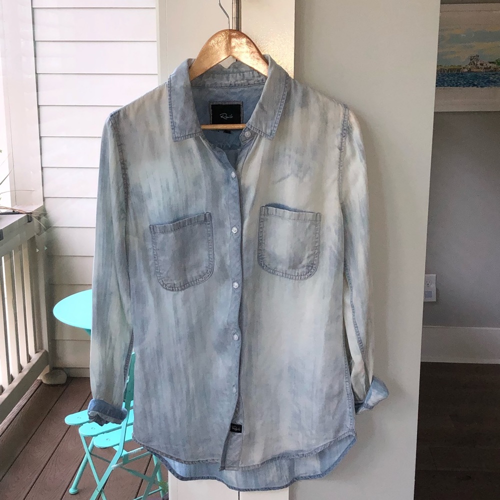 Rails Chambray Denim Button Down Shirt Size Small - image 1
